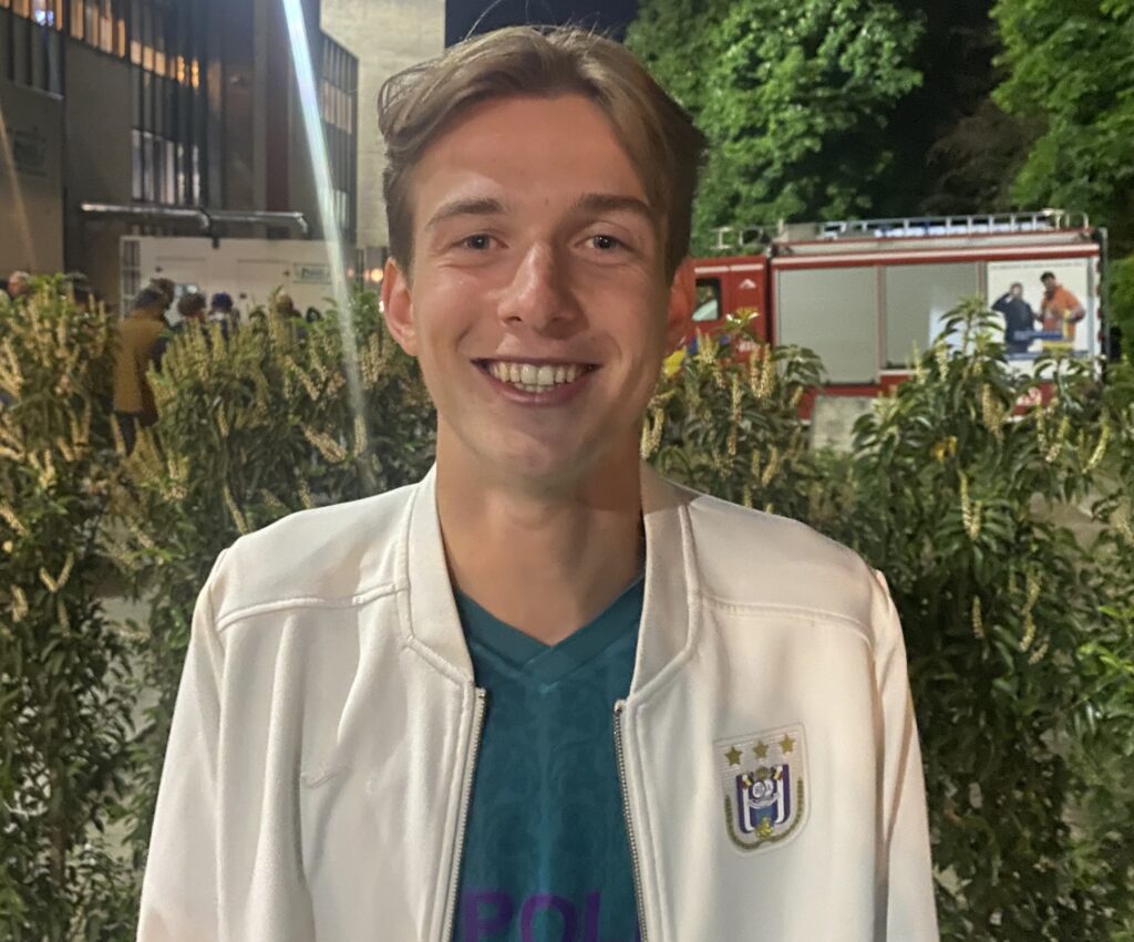 De huidige afbeelding heeft geen alternatieve tekst. De bestandsnaam is: IMG_1460-1-scaled.jpg