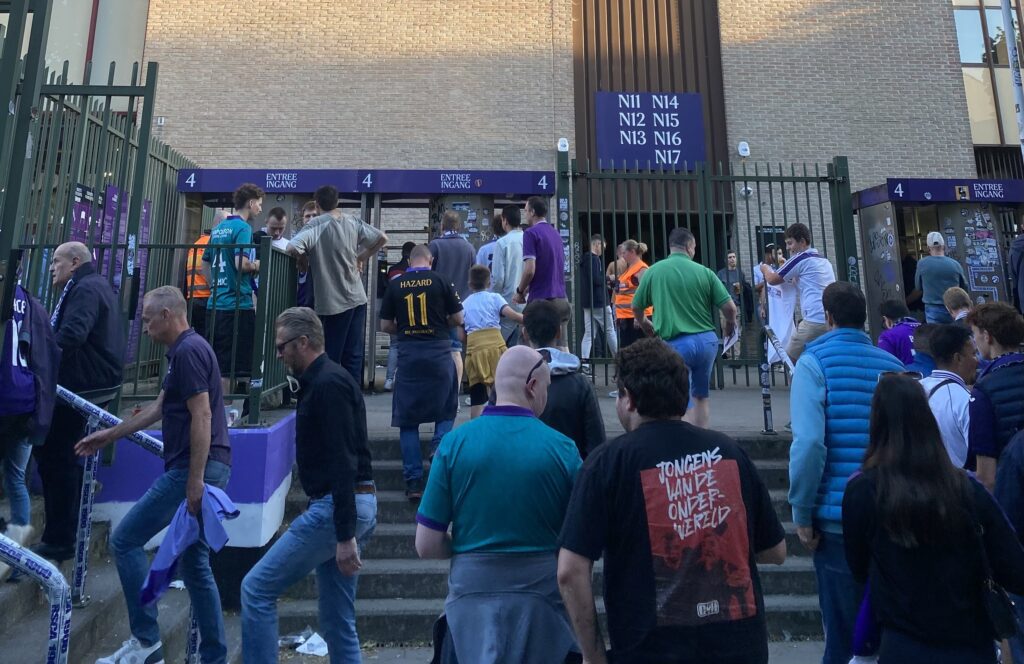 De huidige afbeelding heeft geen alternatieve tekst. De bestandsnaam is: aa-3-scaled.jpg